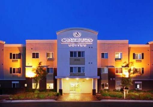 фото отеля Candlewood Suites Hot Springs