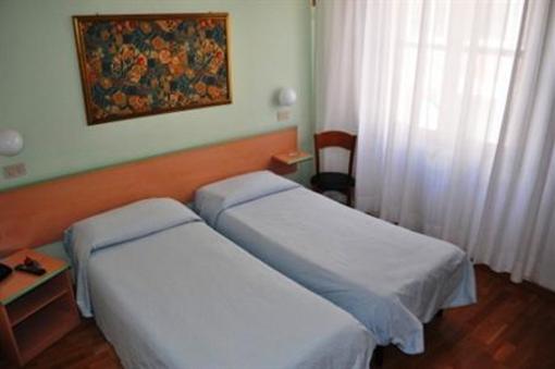 фото отеля Cecile Hotel Pisa