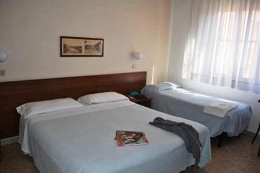 фото отеля Cecile Hotel Pisa