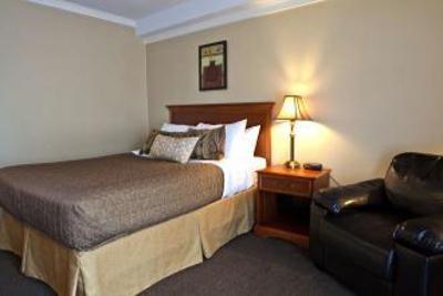 фото отеля WelcomINNS Hotel Ottawa