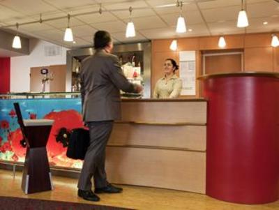 фото отеля Ibis Creil Sur Oise Hotel Villers-Saint-Paul