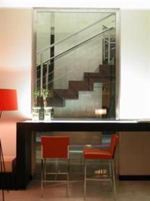 фото отеля Holiday Inn Cosenza