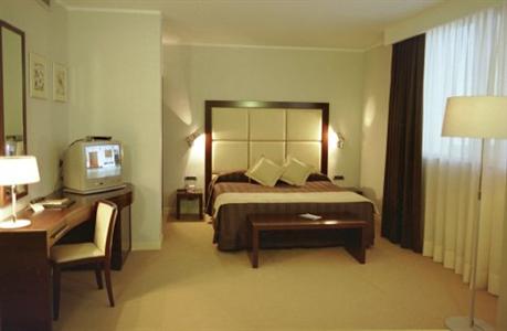 фото отеля Holiday Inn Cosenza