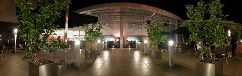 фото отеля Holiday Inn Cosenza