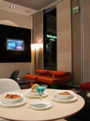 фото отеля Holiday Inn Cosenza