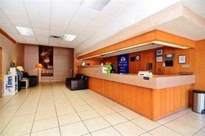 фото отеля Americas Best Value Inn & Suites El Paso