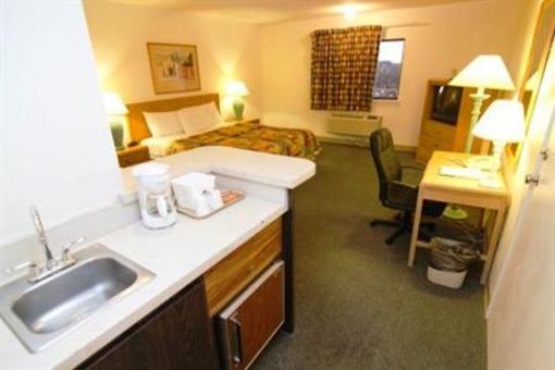 фото отеля Americas Best Value Inn & Suites El Paso