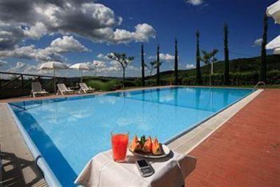 фото отеля Villa La Grotta Loro Ciuffenna