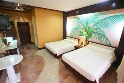 фото отеля San Remigio Beach Club Hotel Cebu City
