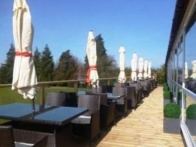 фото отеля Bells Hotel and the Forest of Dean Golf & Bowls Club