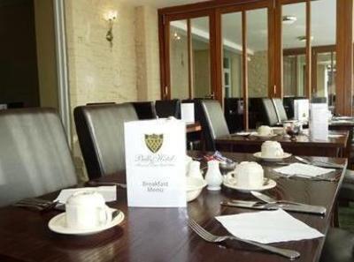 фото отеля Bells Hotel and the Forest of Dean Golf & Bowls Club