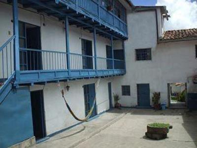 фото отеля Iquique Hostal Cusco