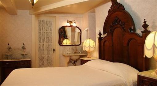 фото отеля Martine Inn Pacific Grove