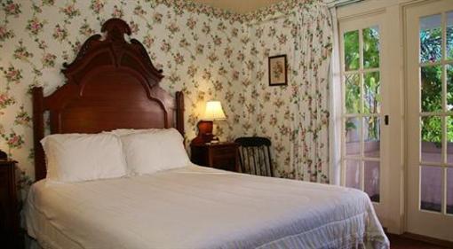 фото отеля Martine Inn Pacific Grove