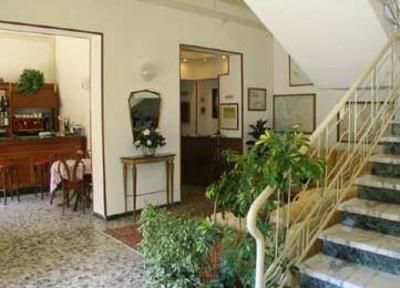 фото отеля Hotel La Primula Forte Dei Marmi