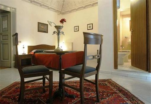фото отеля Miseria e Nobilta Bed and Breakfast