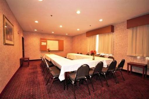 фото отеля BEST WESTERN Des Plaines Inn