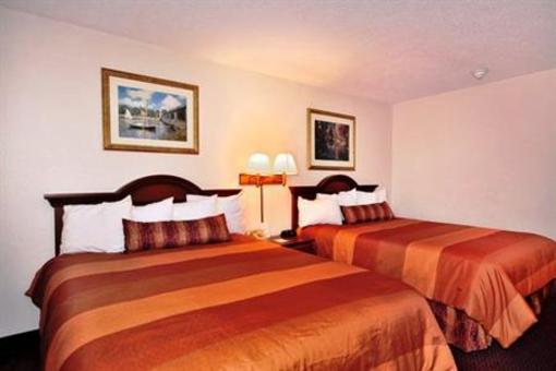 фото отеля BEST WESTERN Des Plaines Inn