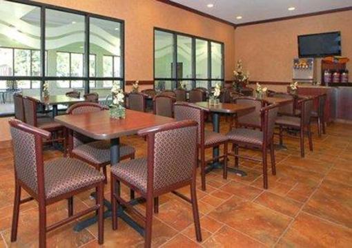 фото отеля Comfort Inn Cheektowaga