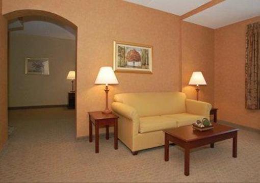 фото отеля Comfort Inn Cheektowaga