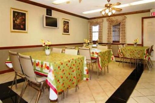 фото отеля Nashville Airport Inn & Suites