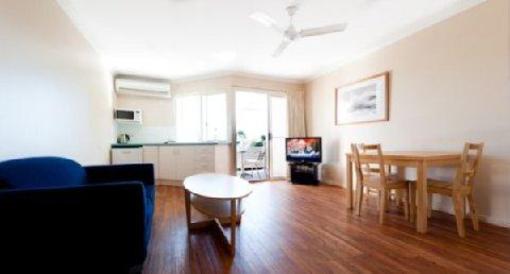 фото отеля Noosa Sun Motel & Holiday Apartments