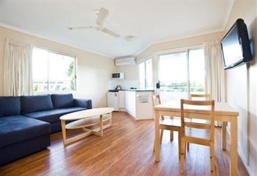 фото отеля Noosa Sun Motel & Holiday Apartments