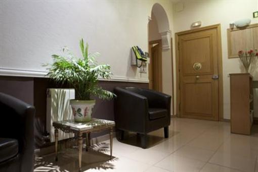 фото отеля Hostal Zabala