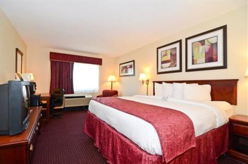 фото отеля Best Western Hospitality Inn Port Huron