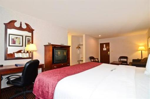 фото отеля Best Western Hospitality Inn Port Huron