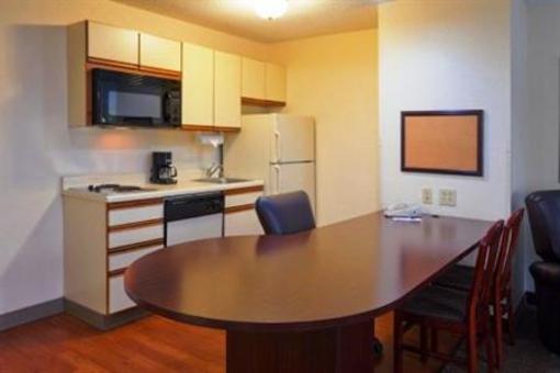 фото отеля Candlewood Suites Birmingham