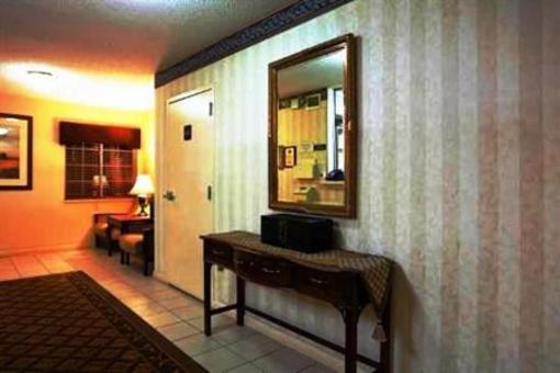 фото отеля Candlewood Suites Birmingham