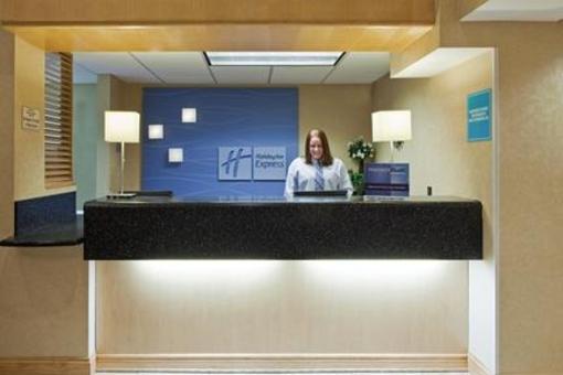 фото отеля Holiday Inn Express Gainesville I-75 SW