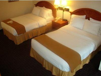фото отеля Holiday Inn Express Gainesville I-75 SW