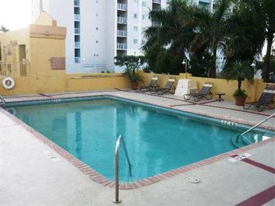 фото отеля Hampton Inn & Suites Airport South Blue Lagoon Miami
