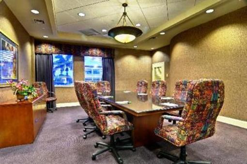 фото отеля Hampton Inn & Suites Airport South Blue Lagoon Miami