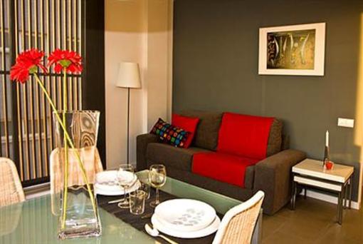 фото отеля Feelathome Apartments