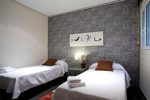 фото отеля Feelathome Apartments