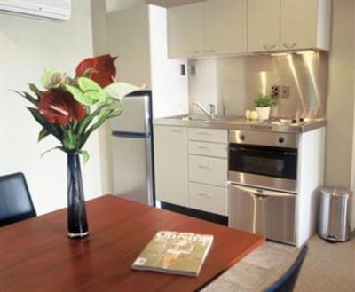 фото отеля Quest Newmarket Serviced Apartments