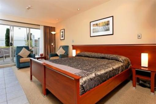 фото отеля Quest Newmarket Serviced Apartments