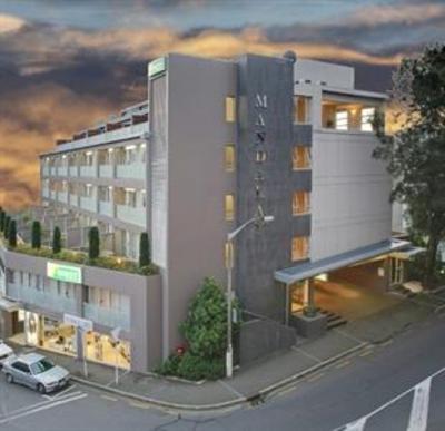 фото отеля Quest Newmarket Serviced Apartments