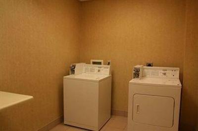 фото отеля Hampton Inn Selma