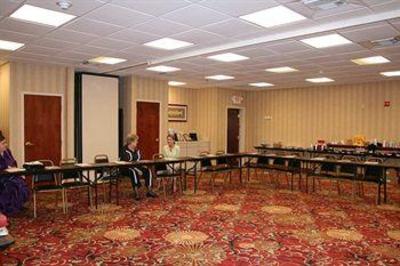 фото отеля Hampton Inn Selma