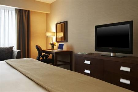 фото отеля Holiday Inn Express Hotel & Suites Southwest Vaughan
