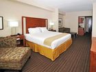 фото отеля Holiday Inn Express Hotel & Suites Southwest Vaughan