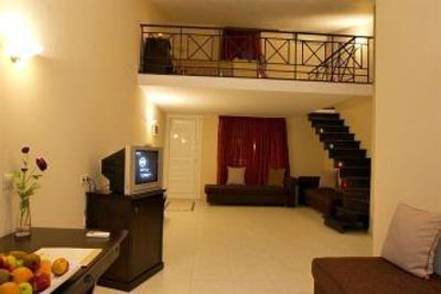 фото отеля Hotel & Suites Gouves Mare