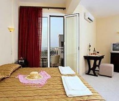 фото отеля Hotel & Suites Gouves Mare