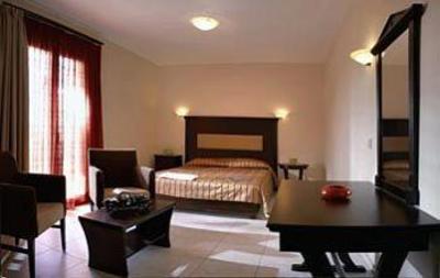 фото отеля Hotel & Suites Gouves Mare