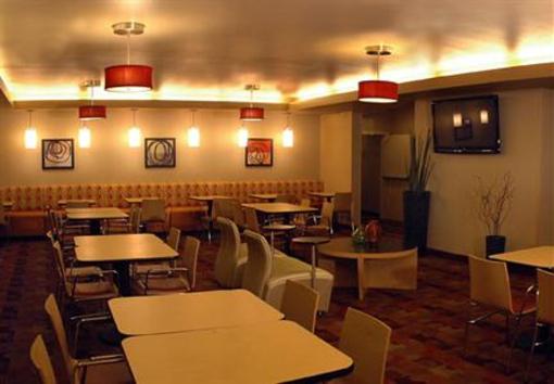 фото отеля TownePlace Suites by Marriott Roseville