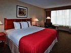 фото отеля Holiday Inn Hotel & Suites Warren